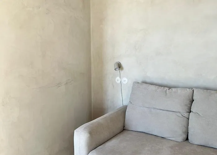 O Poleiro - Modern Living Lisbona