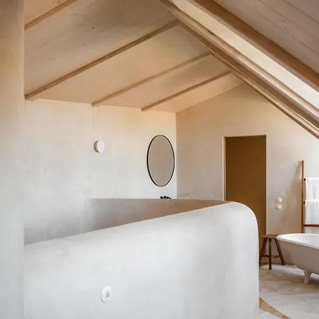 O Poleiro - Modern Living 아파트 *